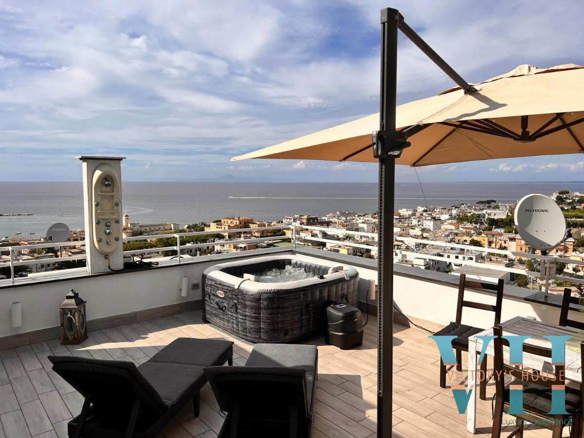 Victory'S Luxury House With Jacuzzi On The Roof Villa Casamicciola Terme Exterior photo